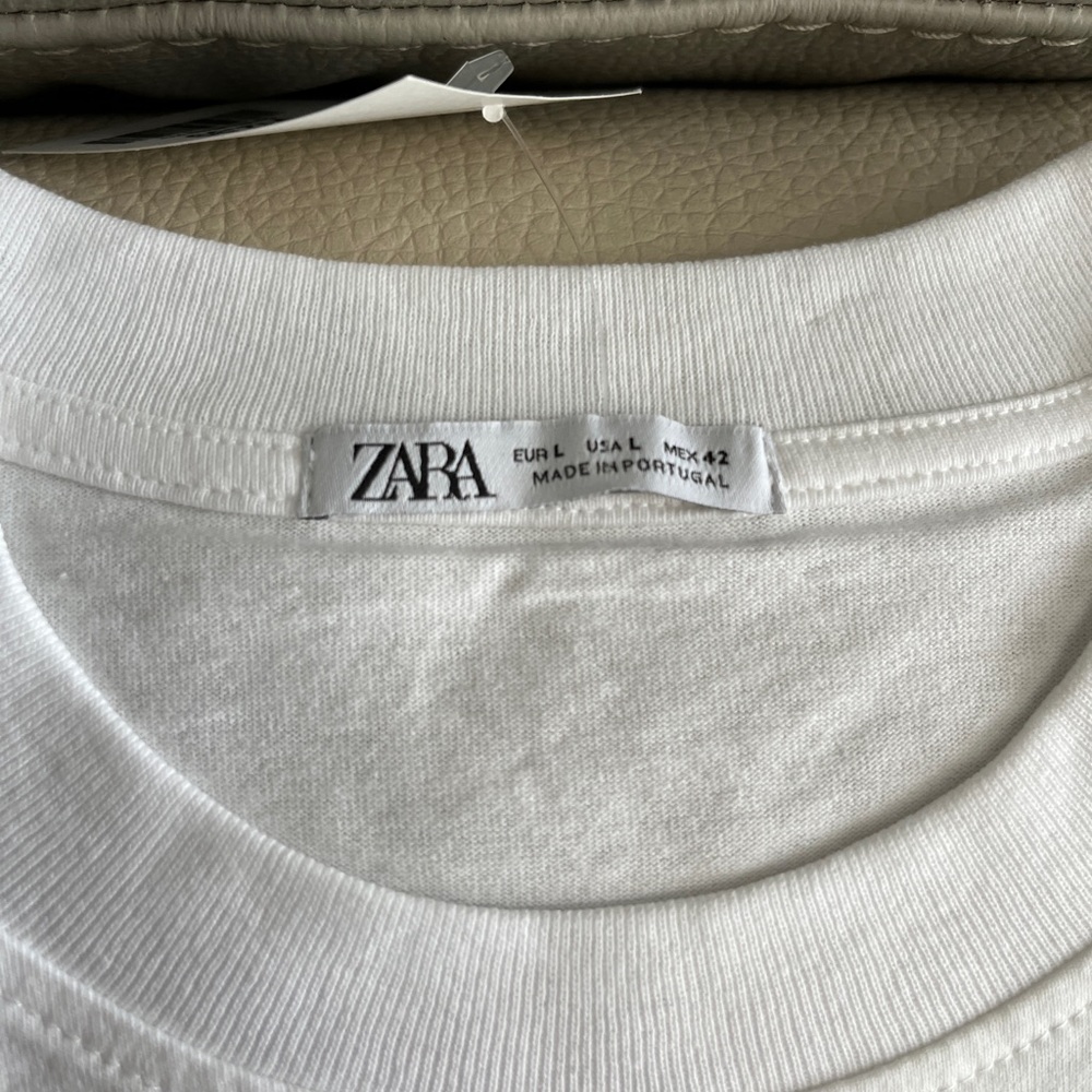 Zara Men’s Graffiti Print Short Sleeve Tee - Made in Portugal - Size L - Picture 8 of 9